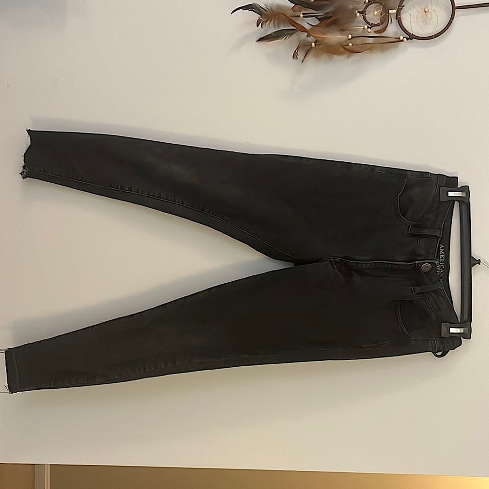 American Eagle black skinny jeans size 6